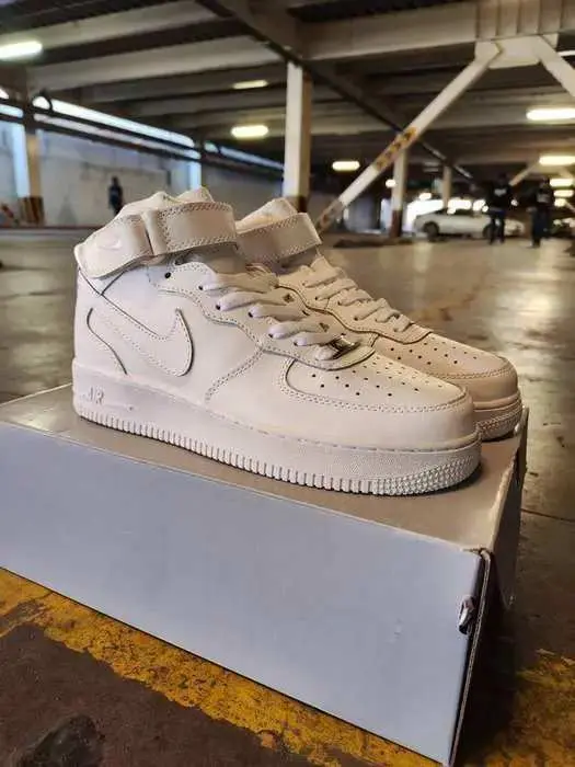 AIRFORCE 1 MID
