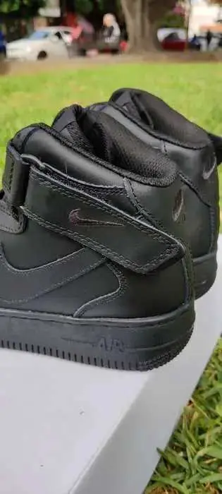 AIRFORCE ONE MID NEGRO miniatura 5