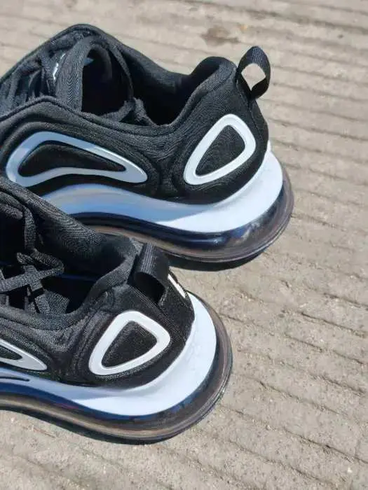 AIRMAX 720 ORCA miniatura 3