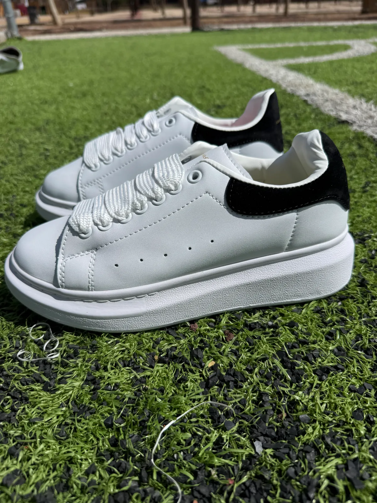 ALEXANDER MCQUEEN miniatura 2