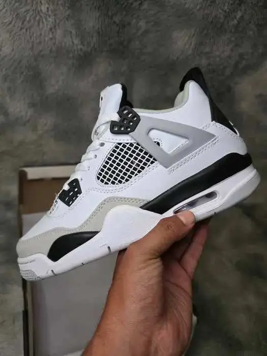 RETRO 4 MILITARY BLACK