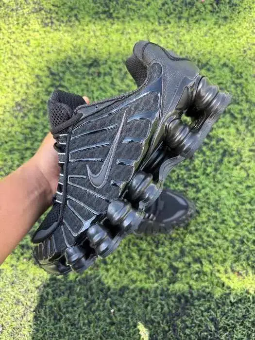 SHOX NEGRO miniatura 2