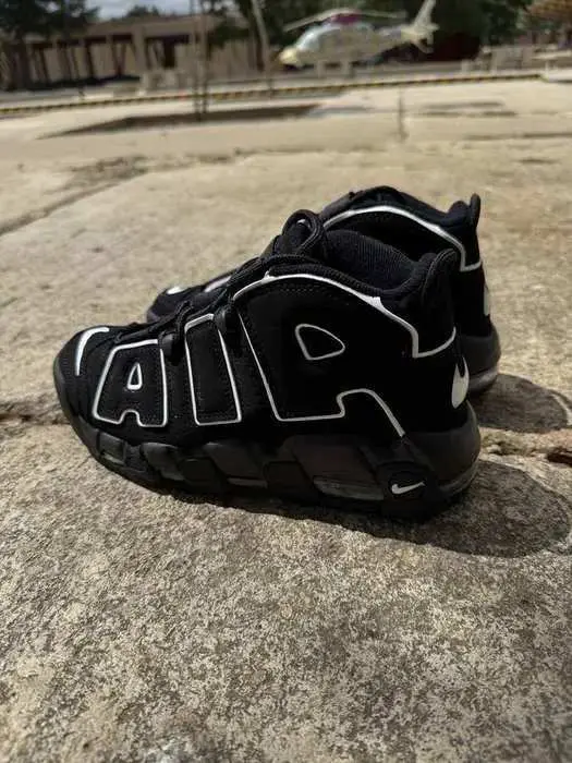 UP TEMPO BLACK miniatura 7